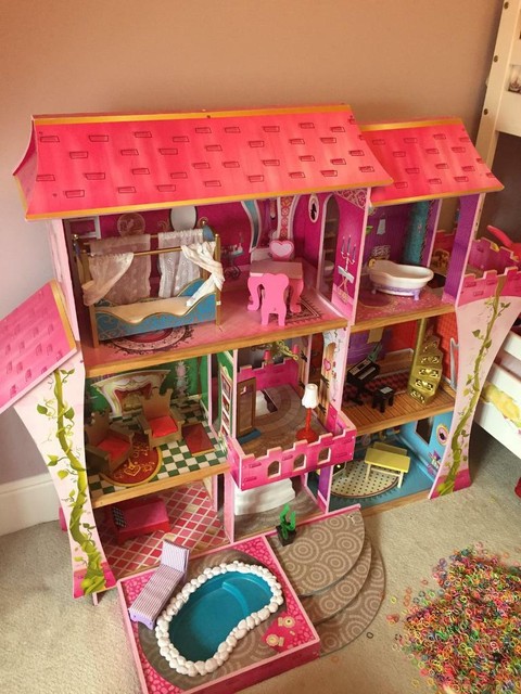 barbie doll house beautiful